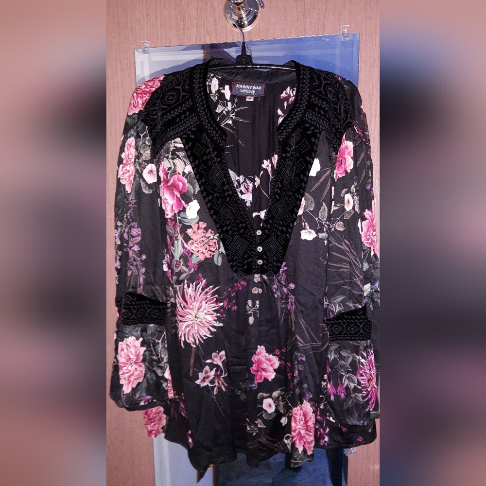 JOHNNY WAS SILK & VELVET EMBROIDERED BOHO BLOUSE SZ M may fit L